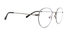 Laad de afbeelding in de galerijviewer, LUMES Parker model blue light blocking computer glasses in metal from angle